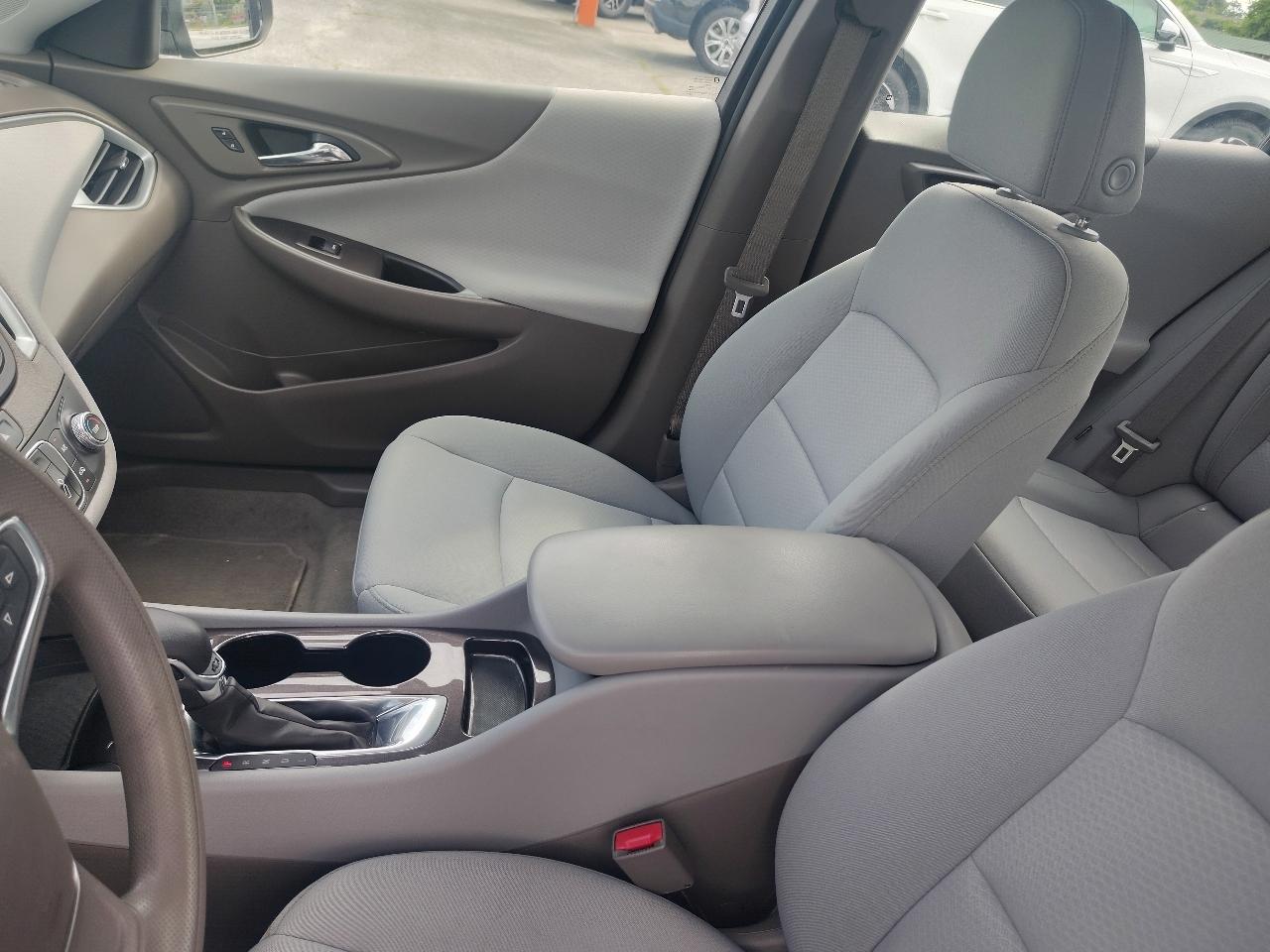 Chevrolet Malibu 1FL 2021