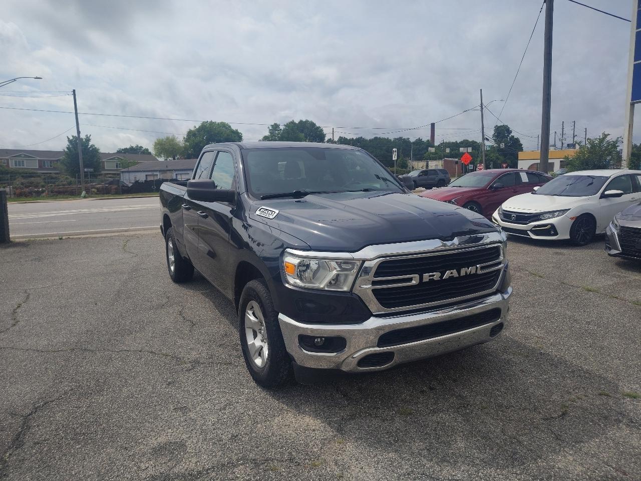 RAM 1500 Big Horn Quad Cab 4WD 2021