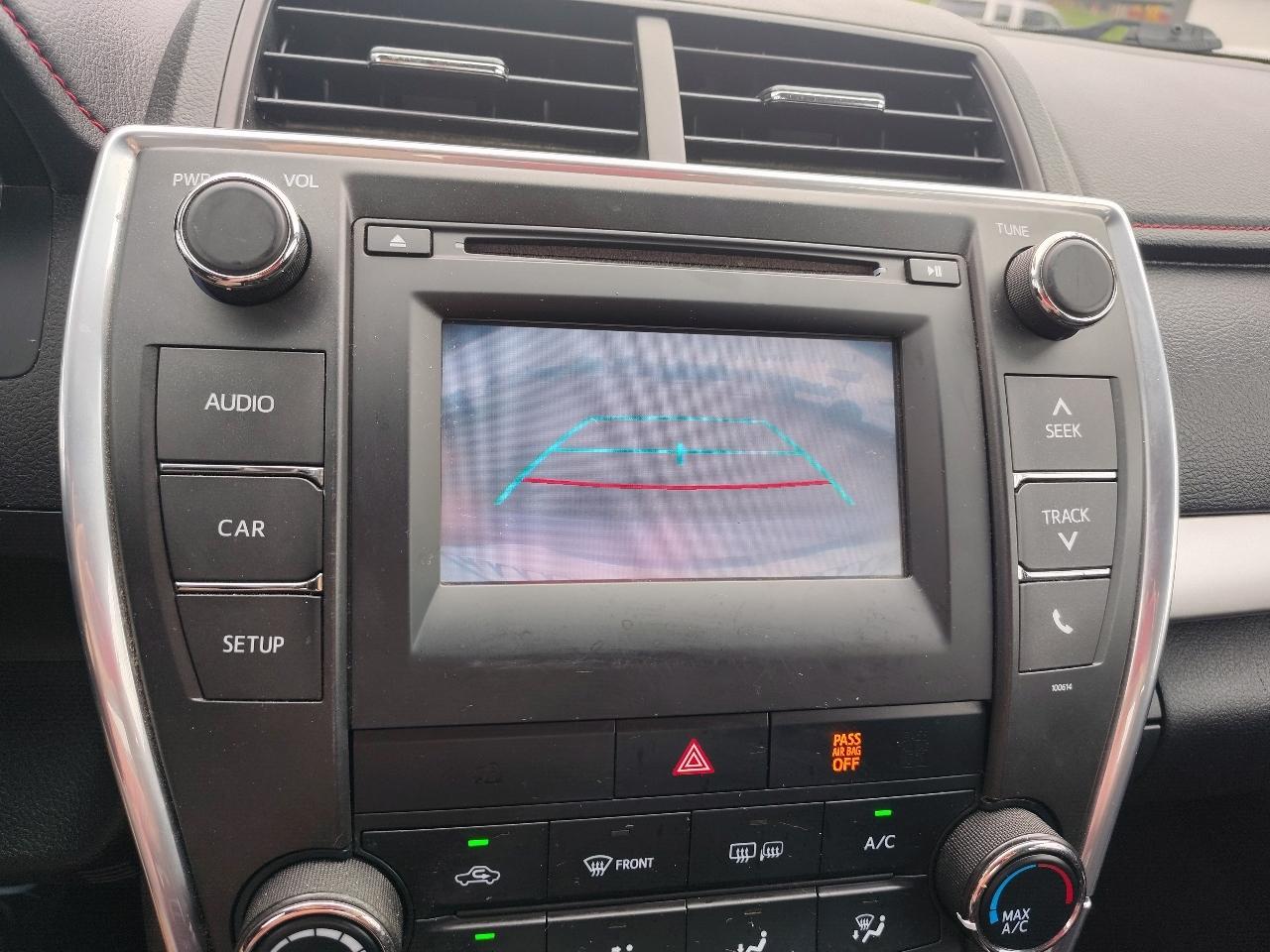 Toyota Camry SE 2017