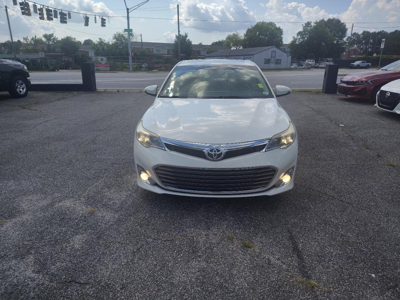 Toyota Avalon XLE 2013