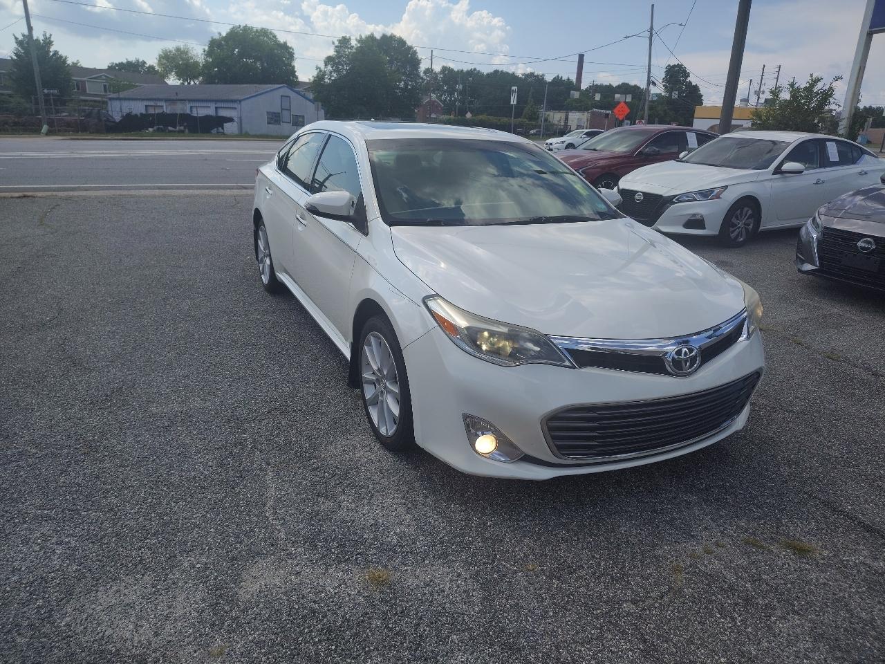 Toyota Avalon XLE 2013
