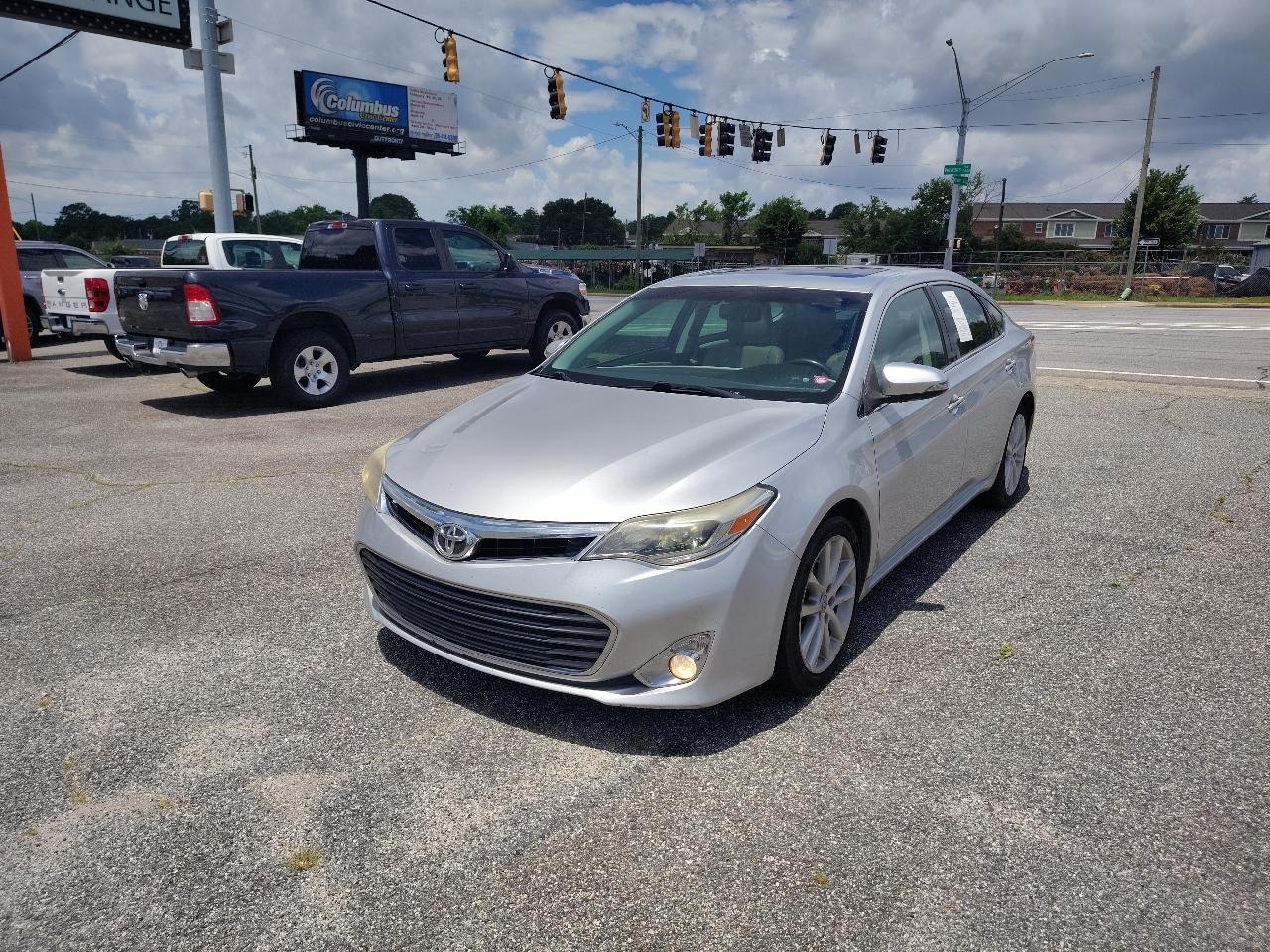 Toyota Avalon XLE Premium 2014