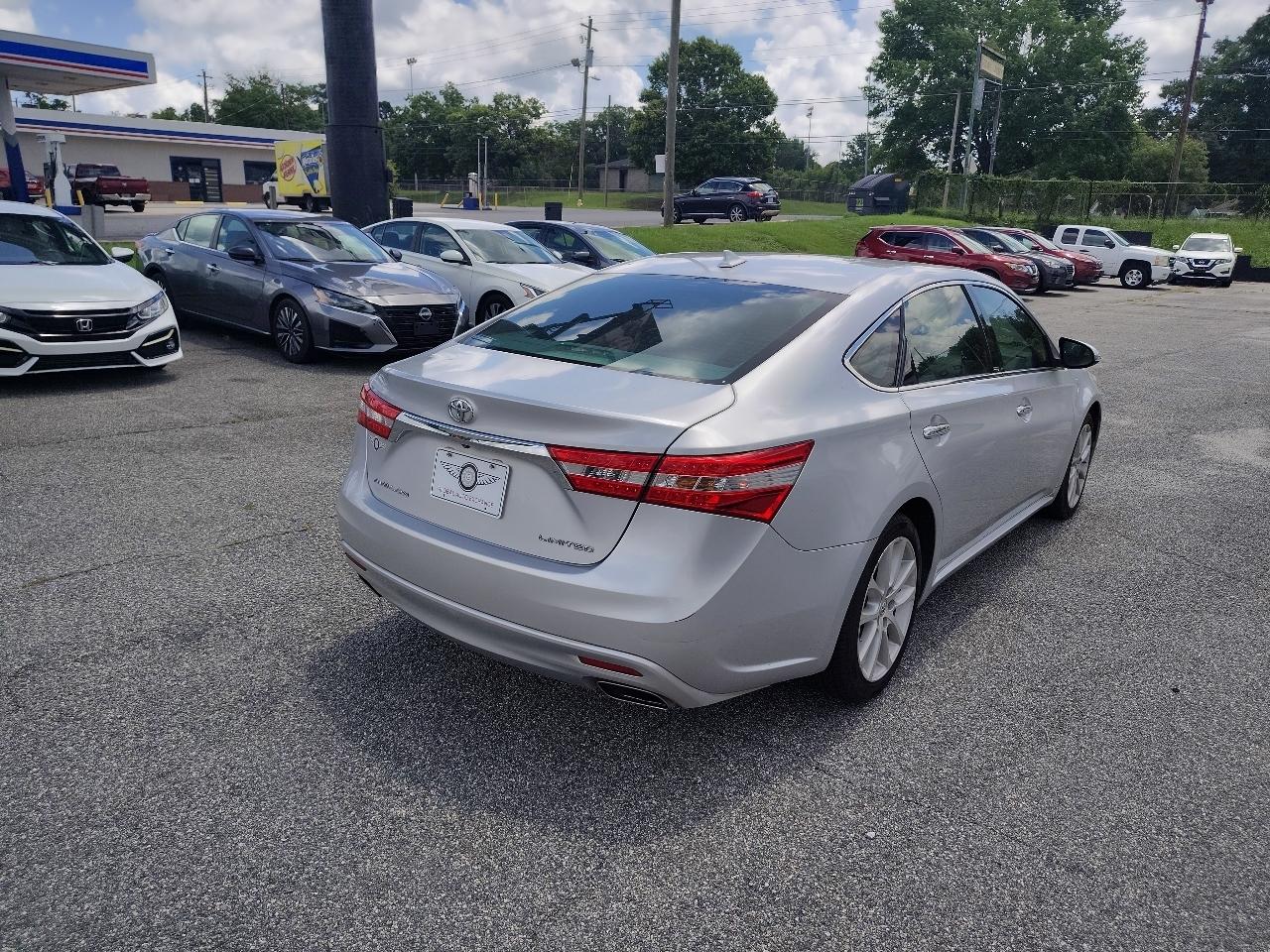 Toyota Avalon XLE Premium 2014