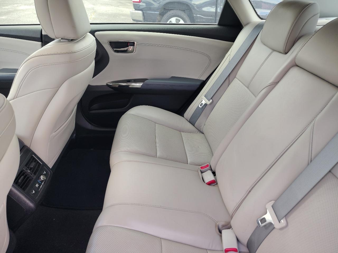 Toyota Avalon XLE Premium 2014