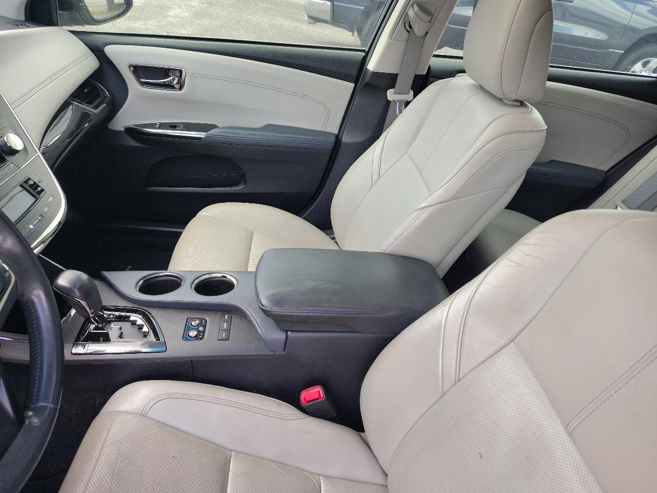 Toyota Avalon XLE Premium 2014