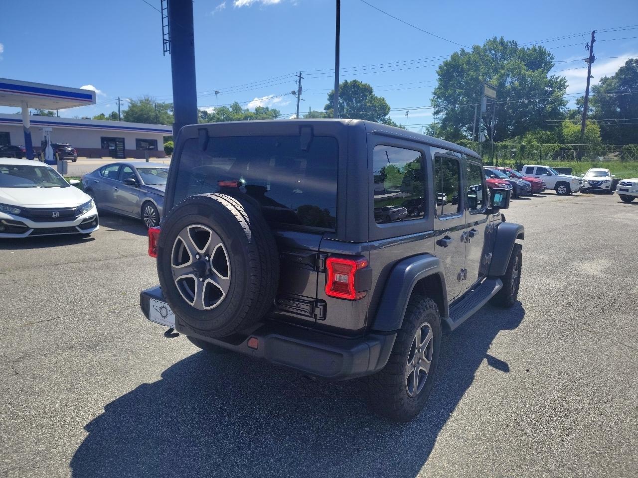 Jeep Wrangler Unlimited Sport 2018