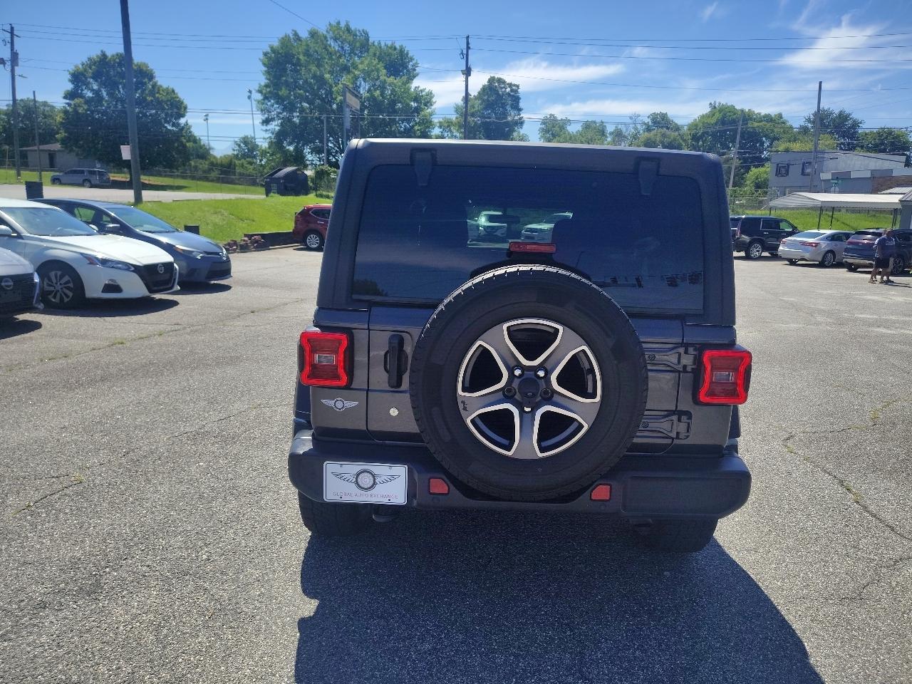 Jeep Wrangler Unlimited Sport 2018