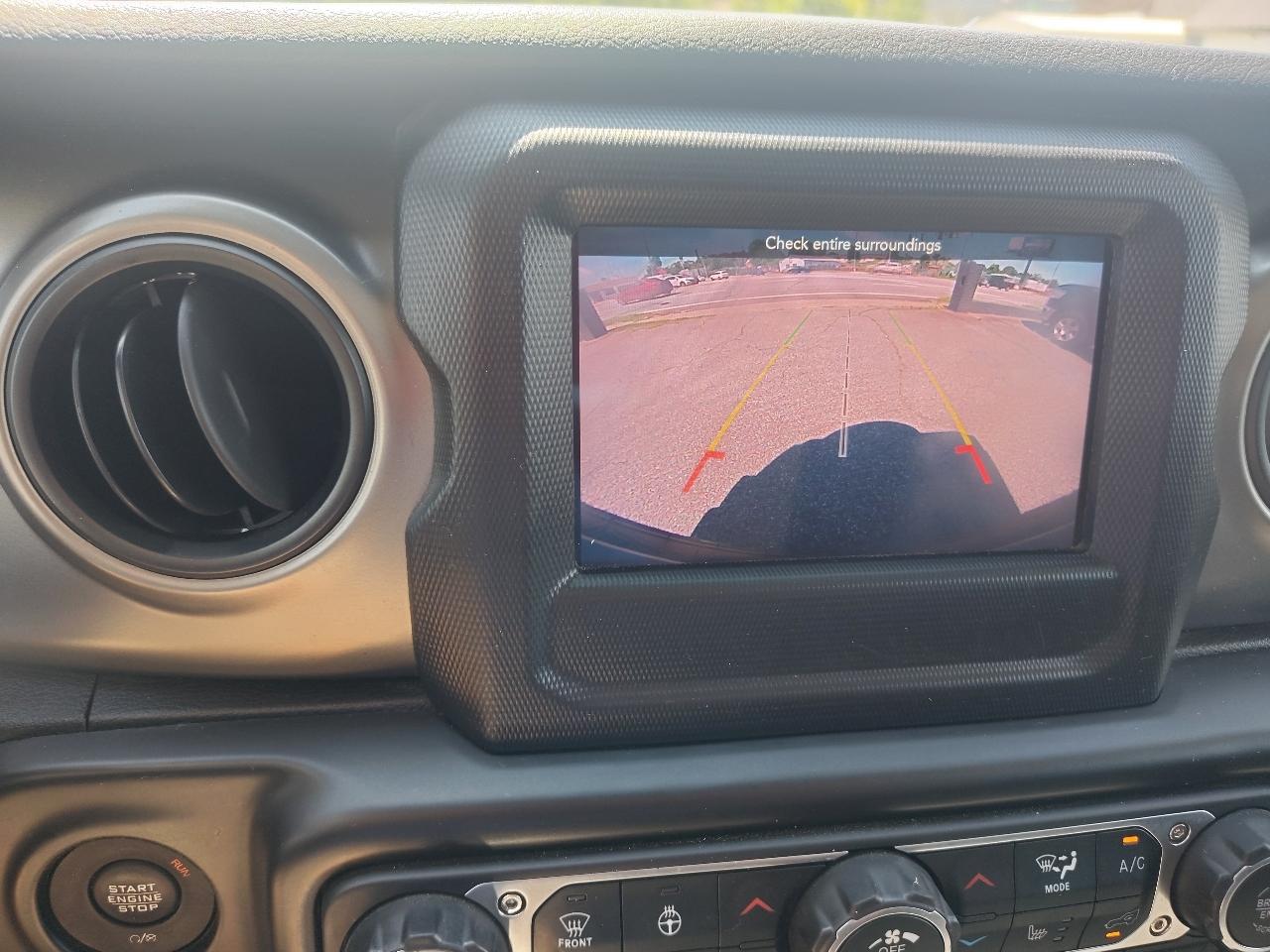 Jeep Wrangler Unlimited Sport 2018