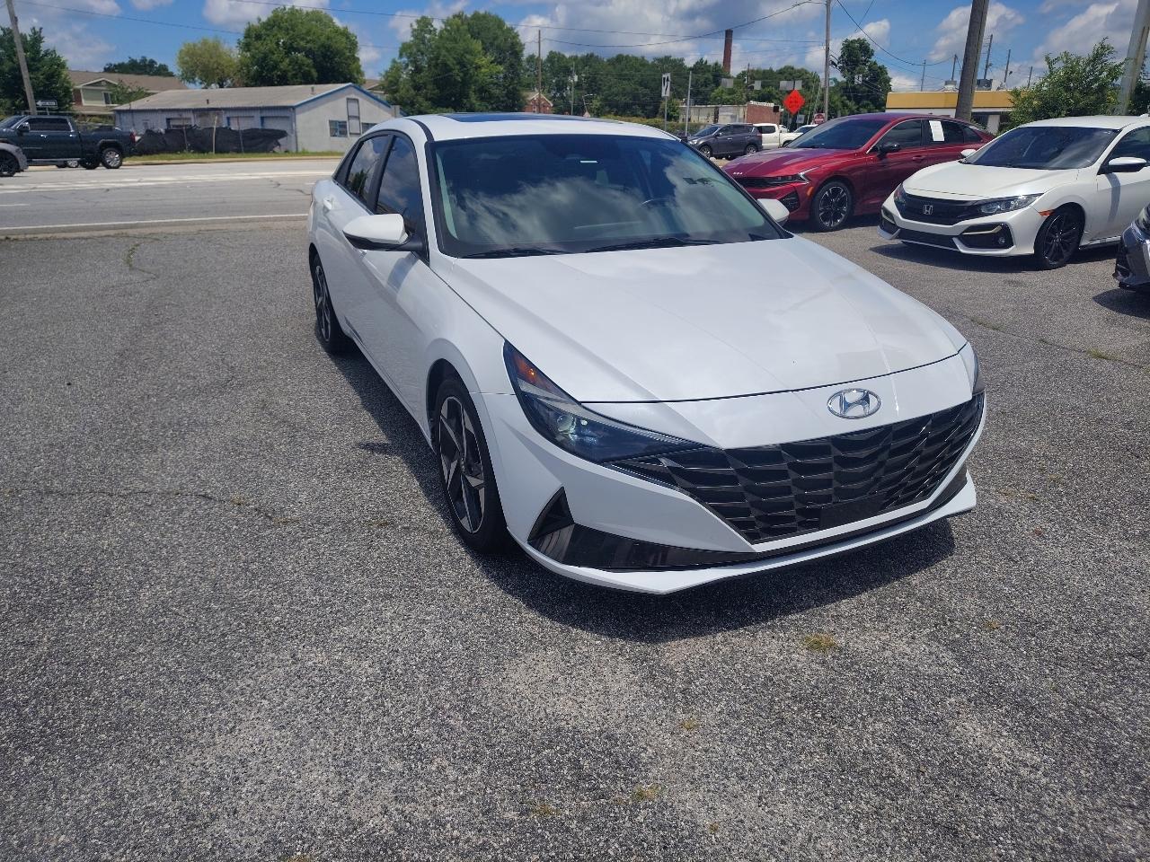 Hyundai Elantra Limited 2022