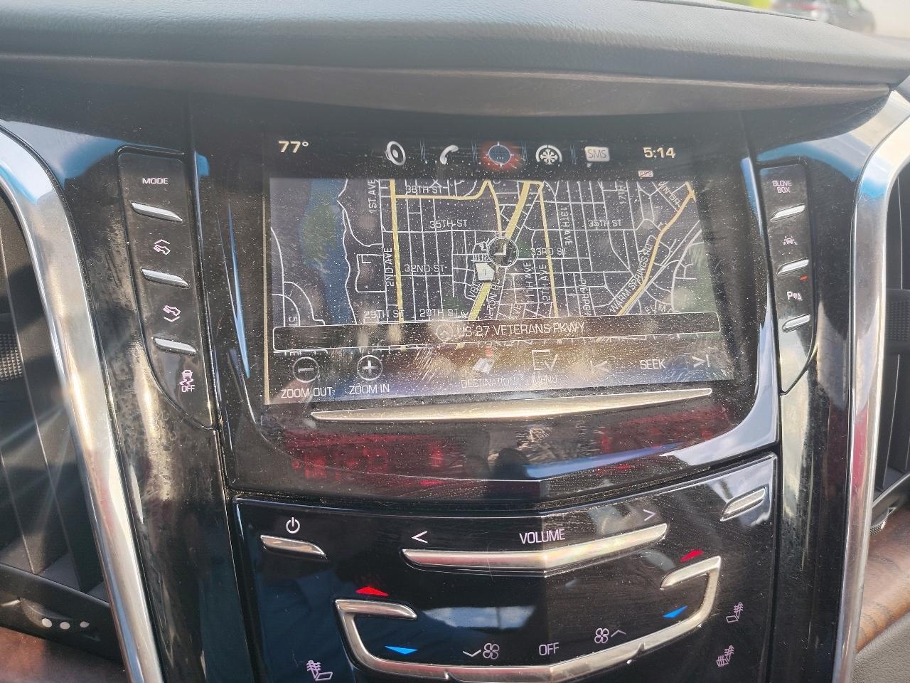 Cadillac Escalade Luxury 2WD 2017
