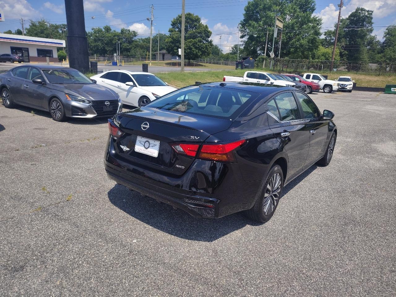 Nissan Altima 2.5 SV AWD 2024
