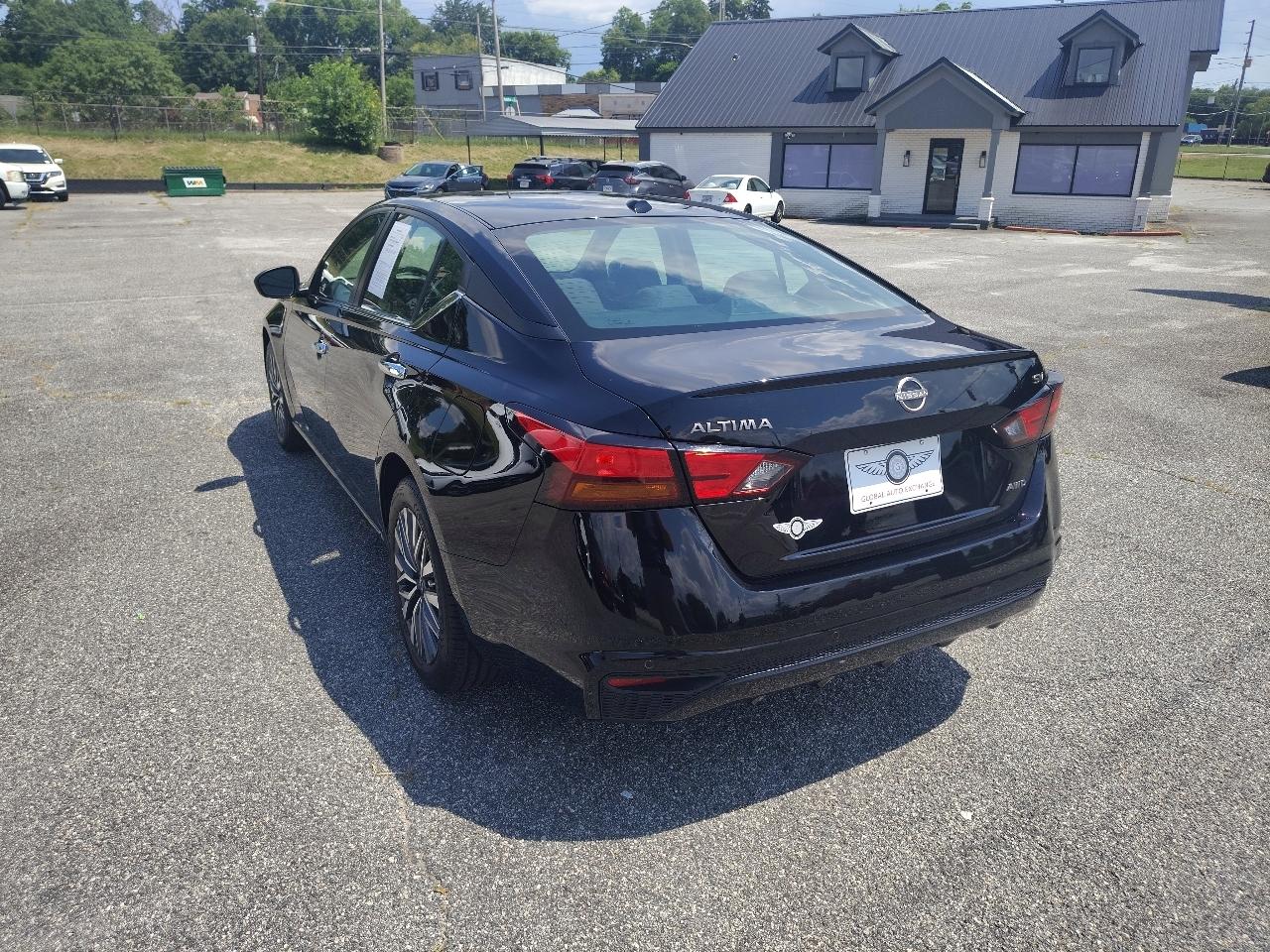 Nissan Altima 2.5 SV AWD 2024