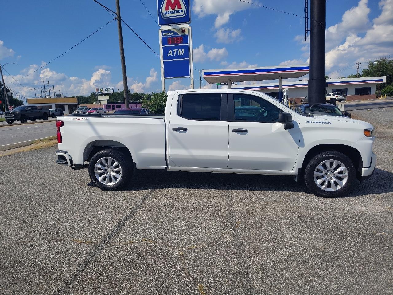 Chevrolet Silverado 1500 Limited Custom Crew Cab Short Box 4WD 2022