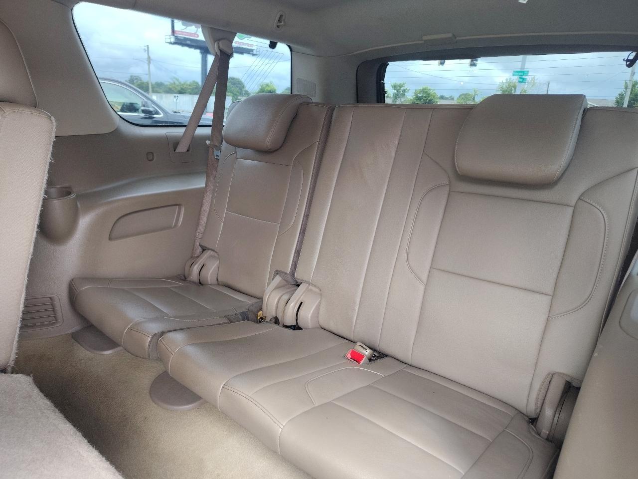 Chevrolet Suburban LT 2WD 2016