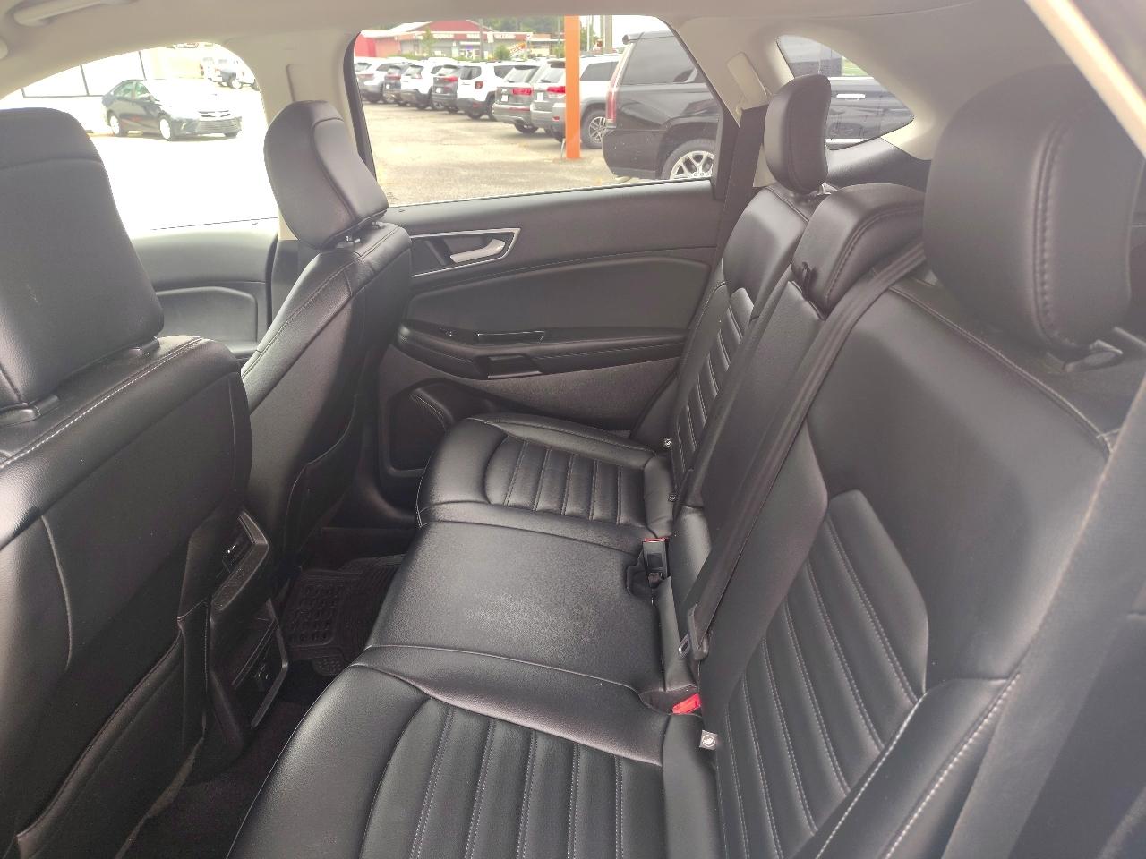 Ford Edge SEL FWD 2020