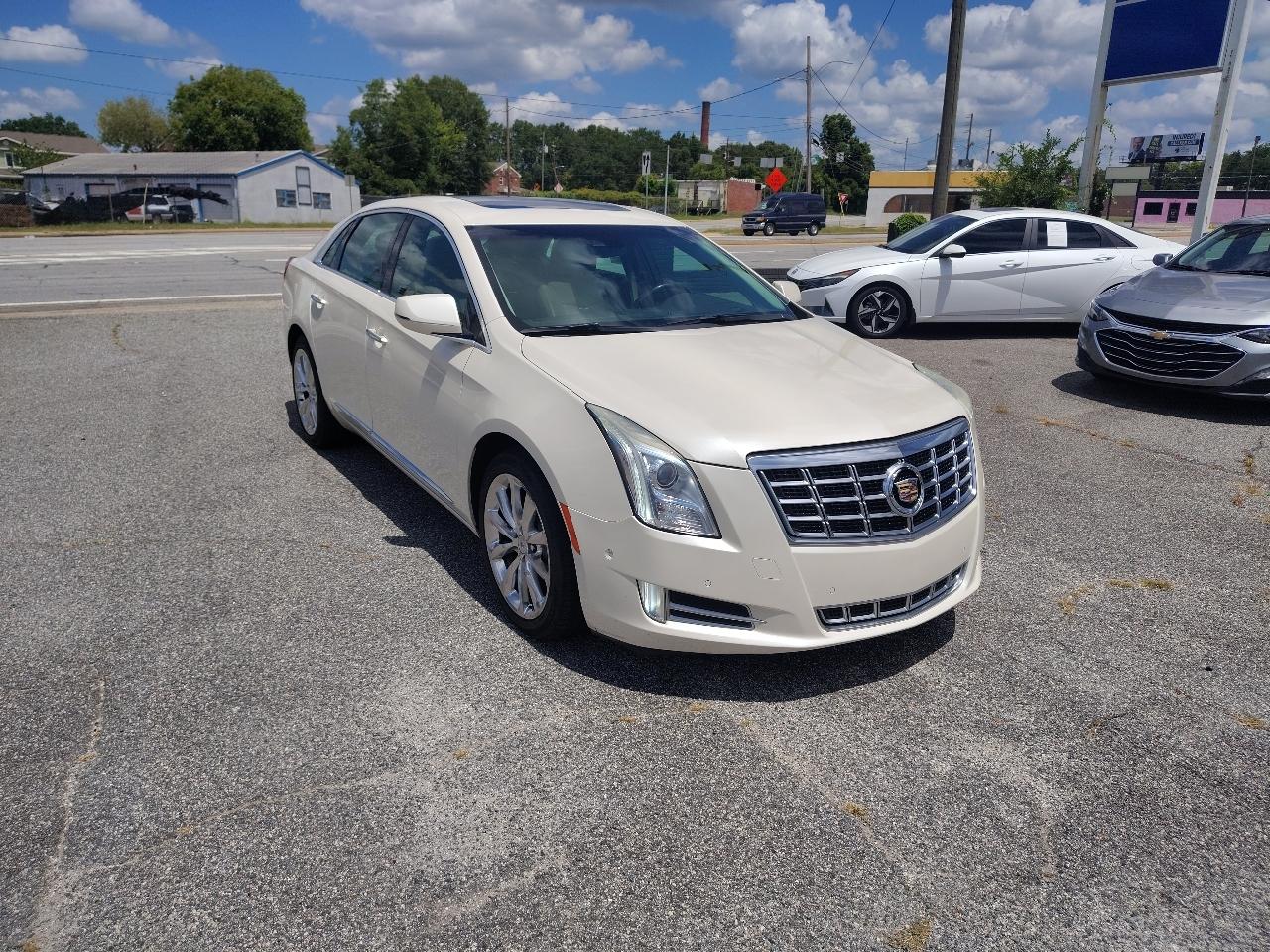 Cadillac XTS Luxury FWD 2014