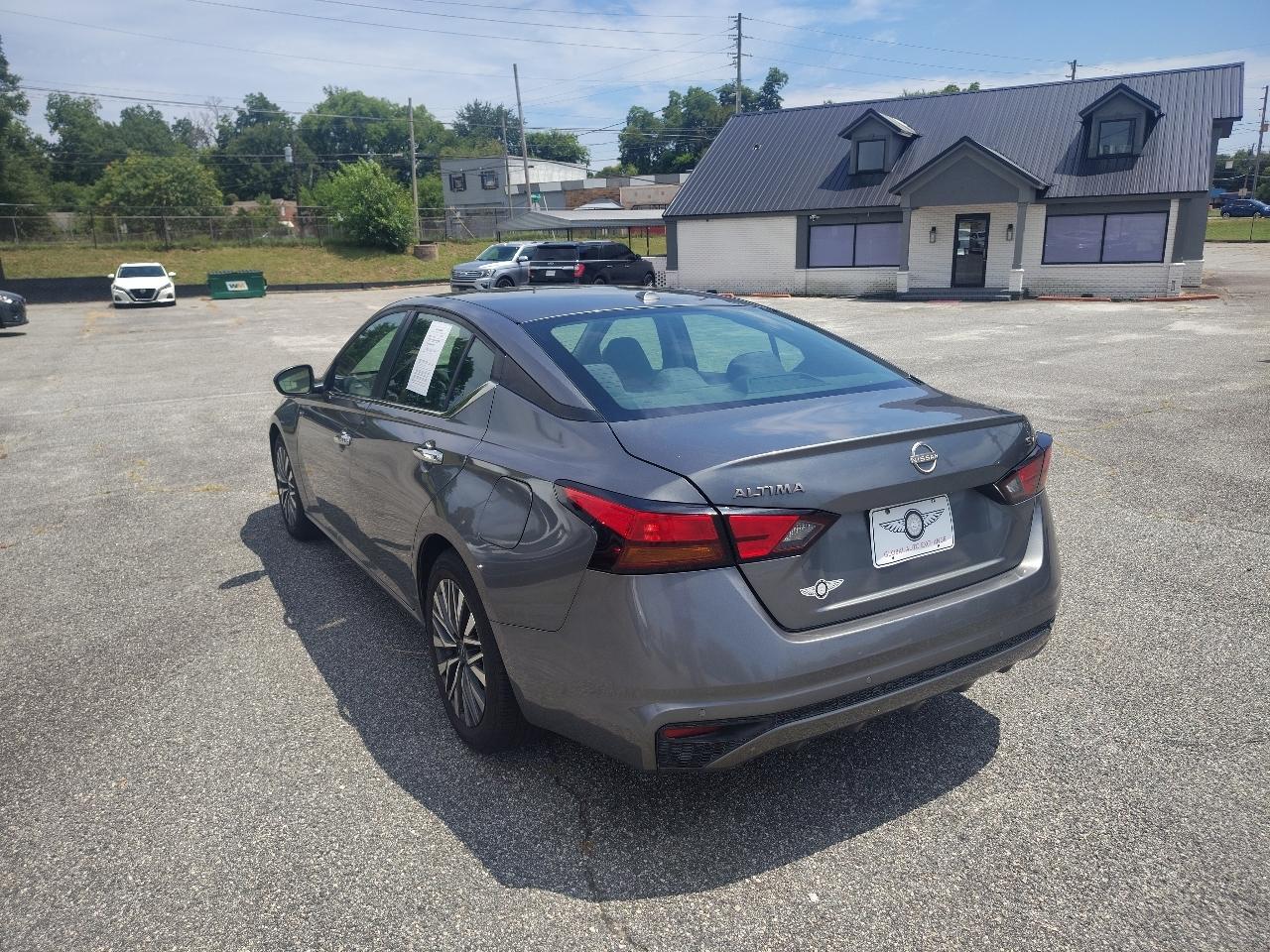 Nissan Altima 2.5 SV 2023
