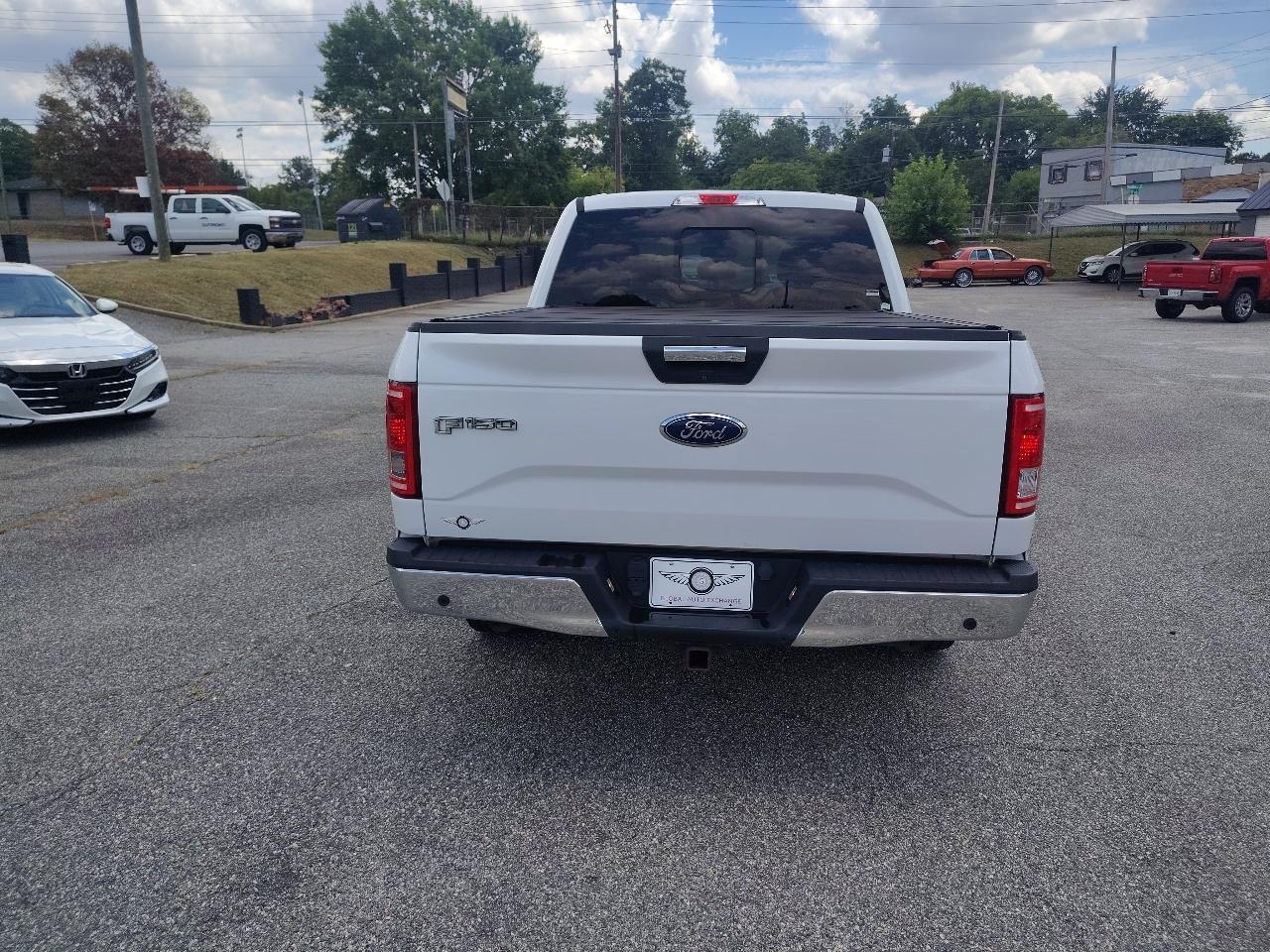 Ford F-150 XLT SuperCrew 5.5-ft. Bed 2WD 2016