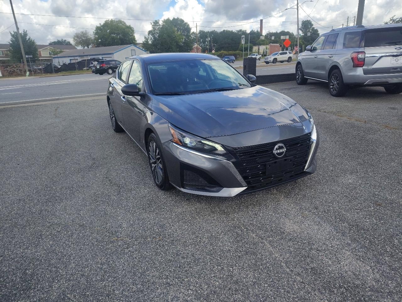 Nissan Altima 2.5 SV 2025