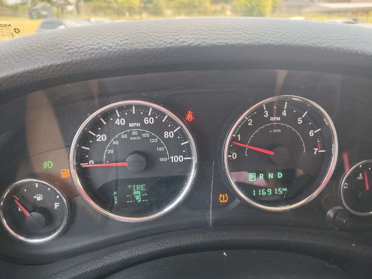 Jeep Wrangler Unlimited Sport 4WD 2014
