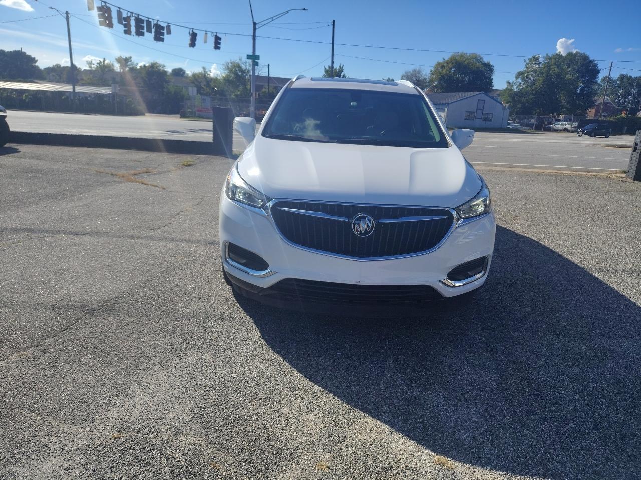 Buick Enclave Essence AWD 2018