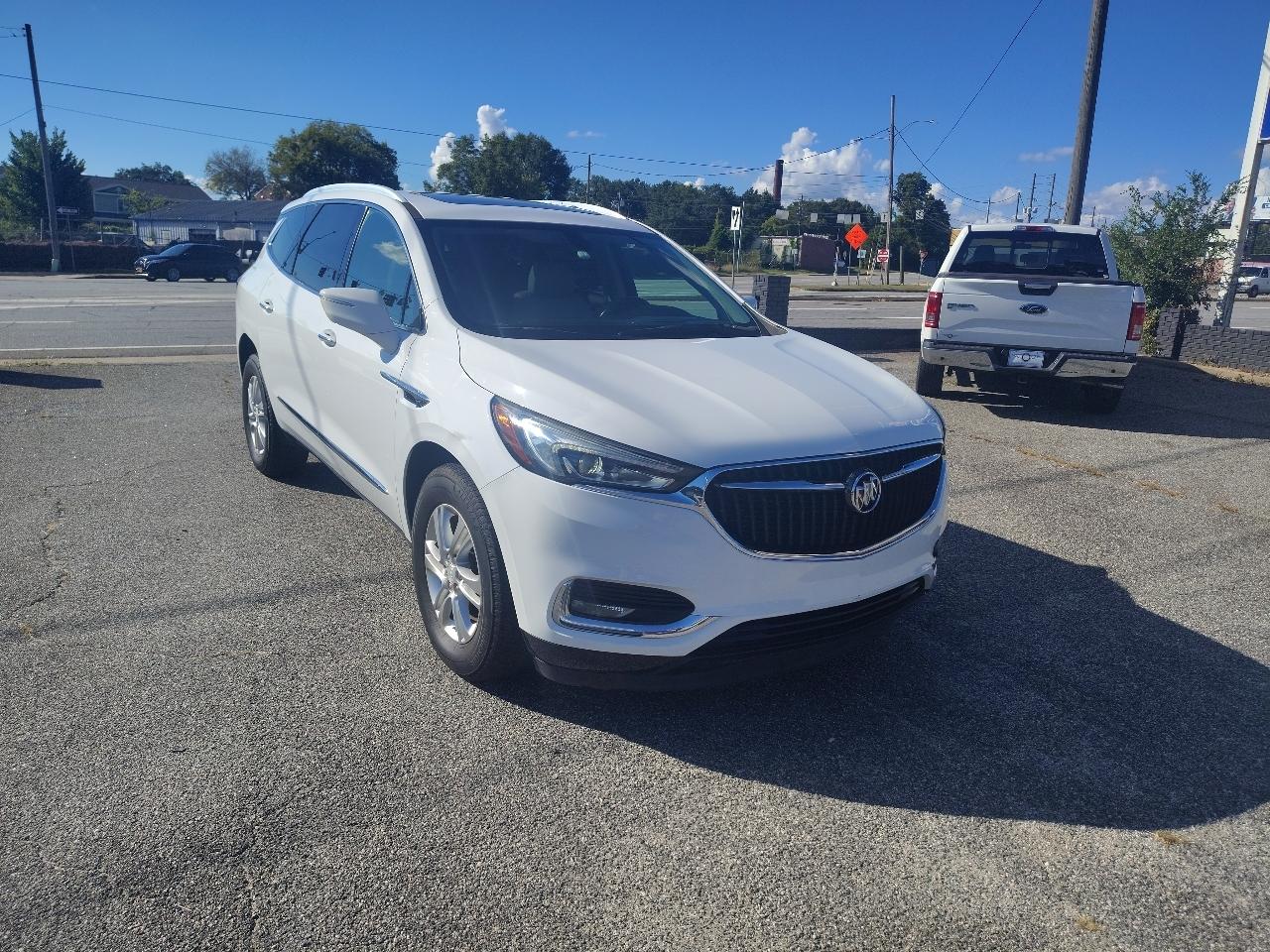 Buick Enclave Essence AWD 2018