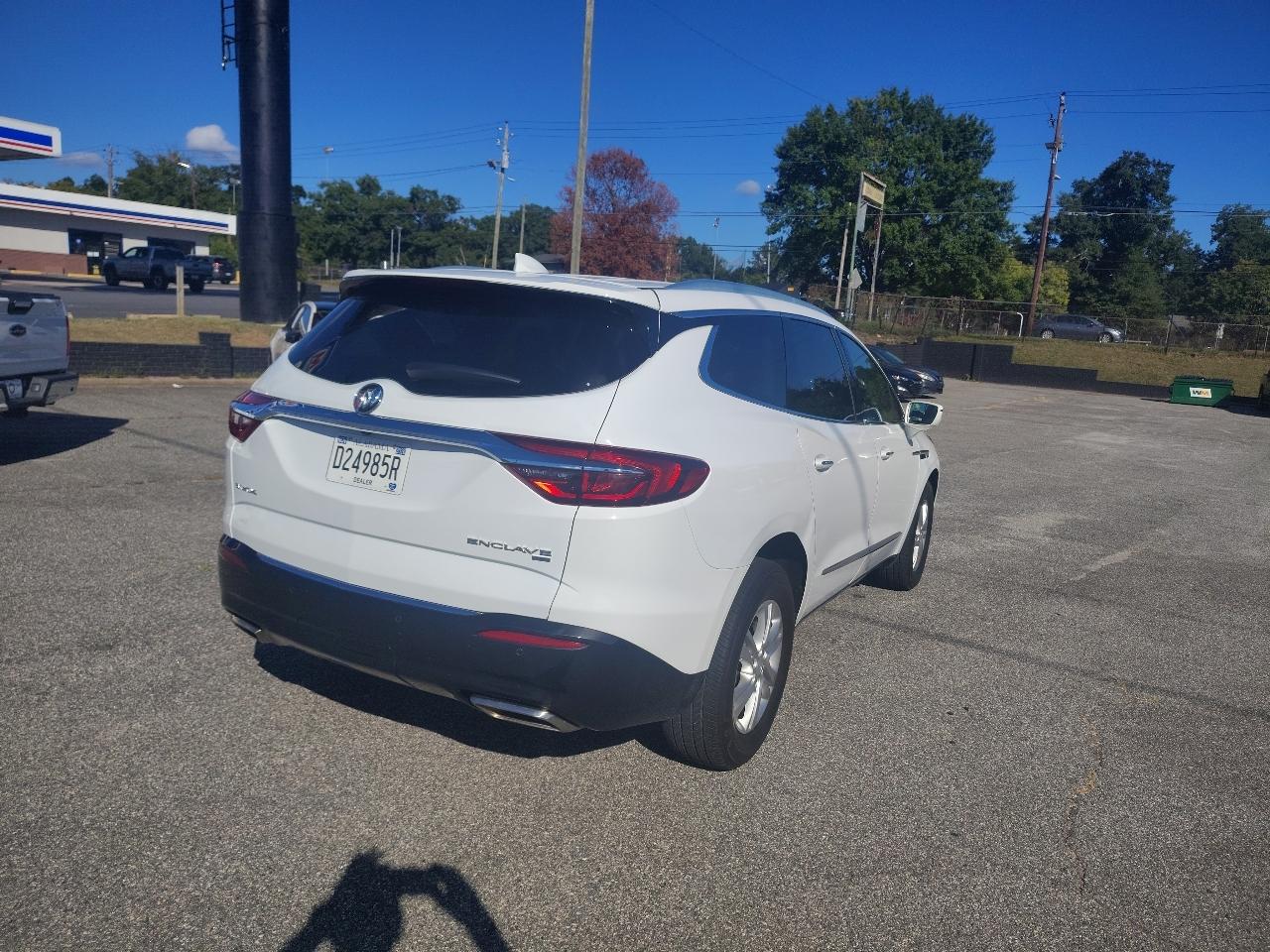 Buick Enclave Essence AWD 2018