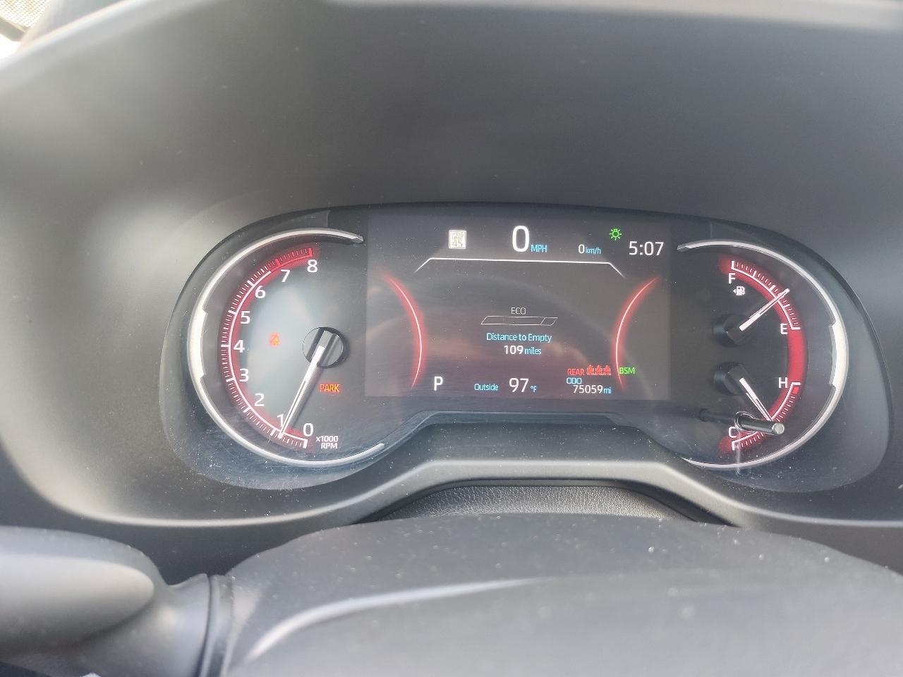 Toyota RAV4 XLE 2023