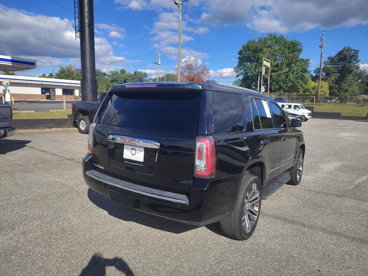 GMC Yukon Denali 4WD 2018