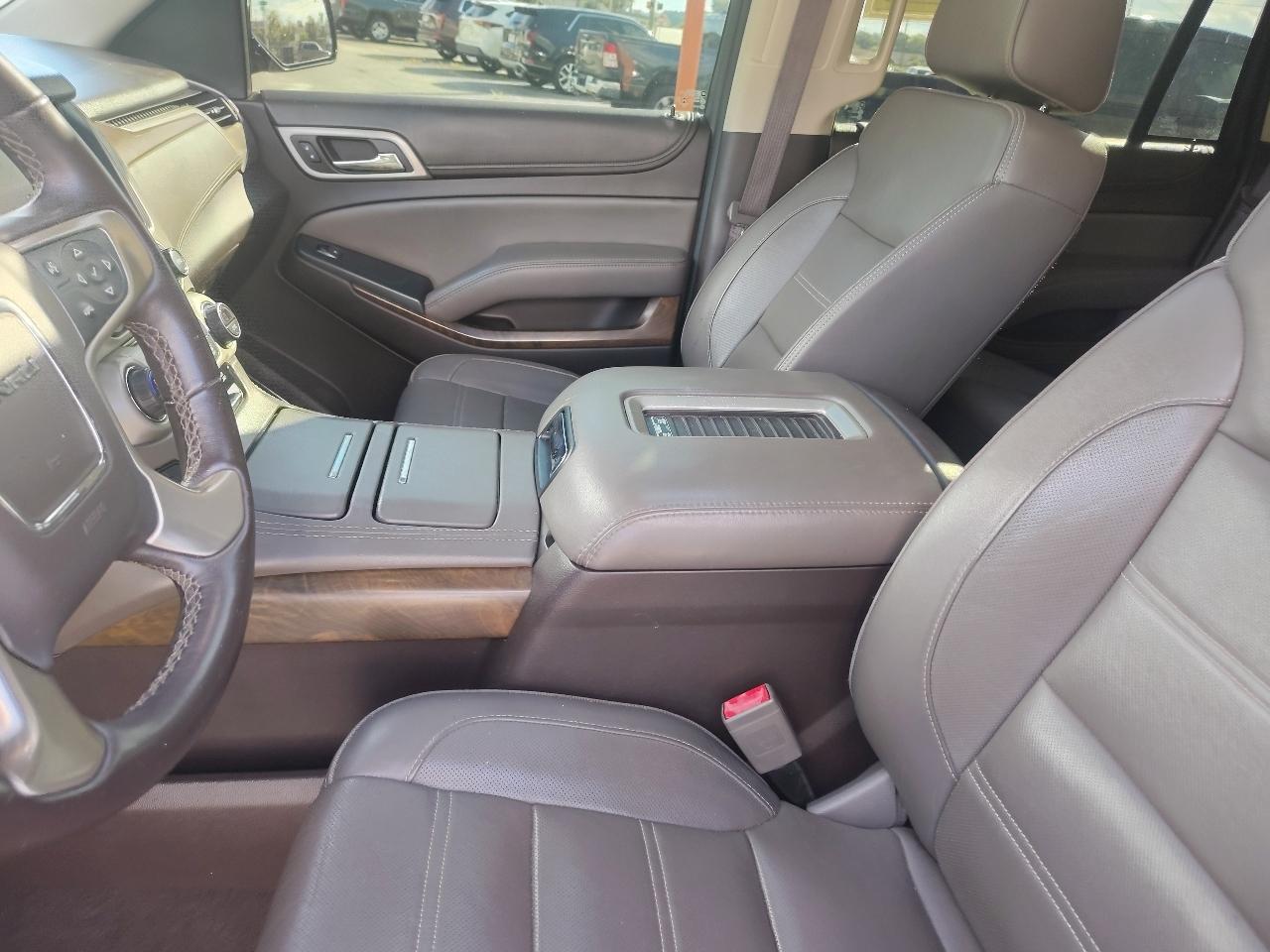 GMC Yukon Denali 4WD 2018