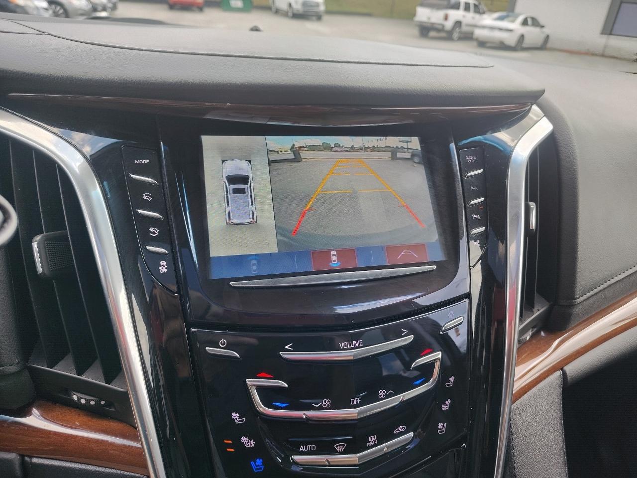 Cadillac Escalade Premium 4WD 2017