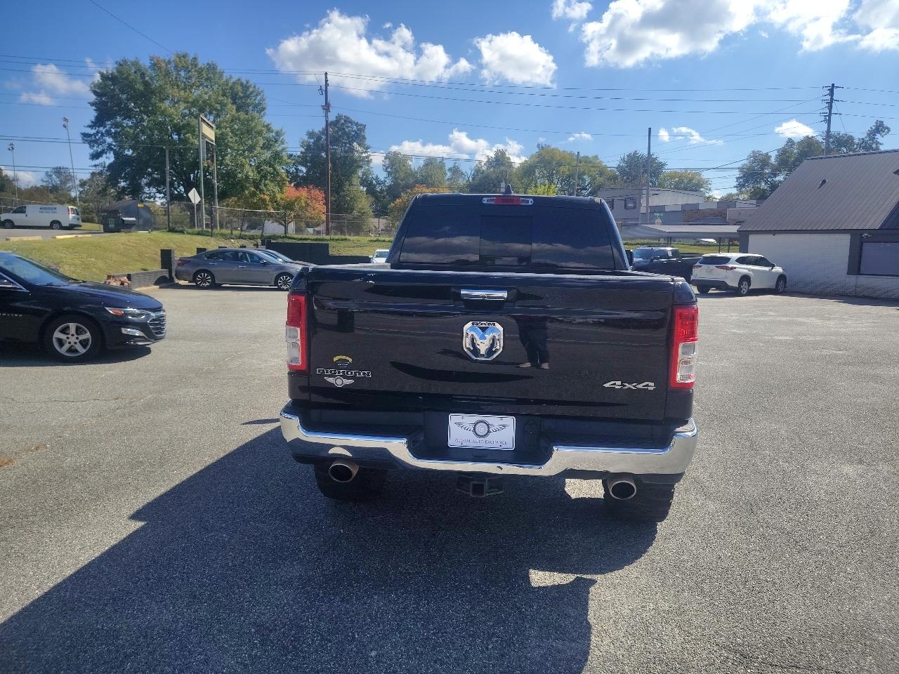 RAM 1500 Big Horn Crew Cab SWB 4WD 2020