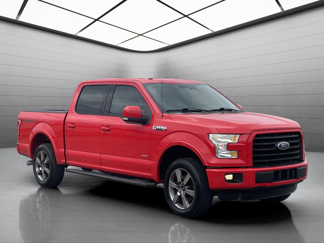 Ford F-150 XL SuperCrew 5.5-ft. Bed 2WD 2015