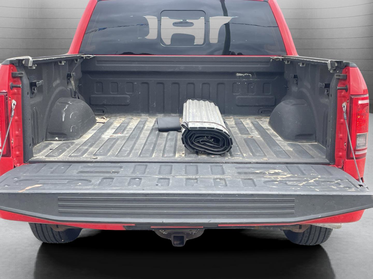 Ford F-150 XL SuperCrew 5.5-ft. Bed 2WD 2015