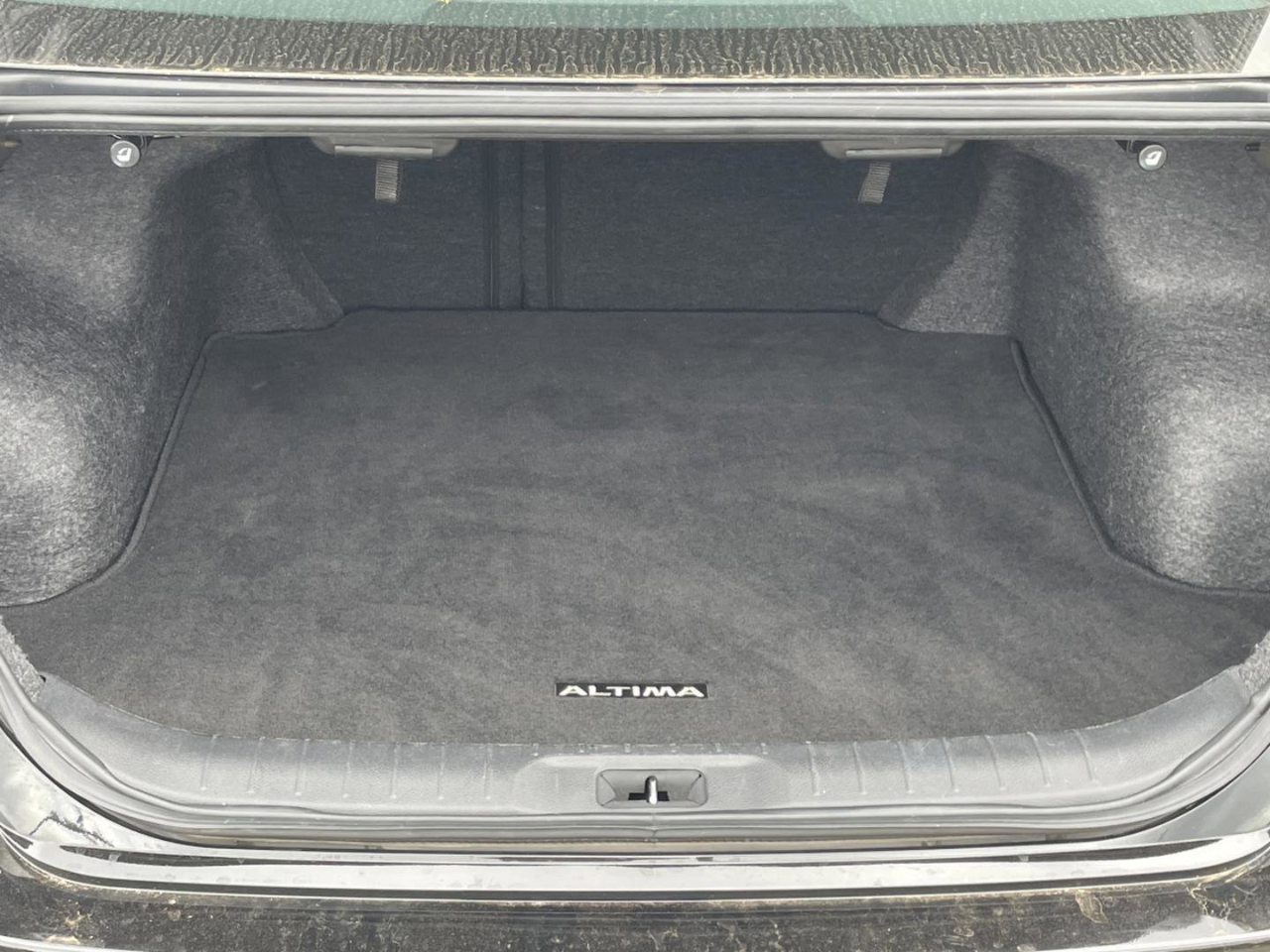 Nissan Altima 2.5 SV 2024