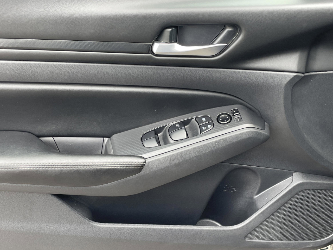 Nissan Altima 2.5 SV 2024