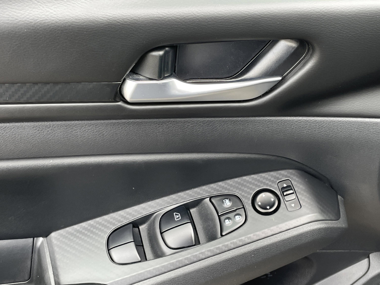 Nissan Altima 2.5 SV 2024