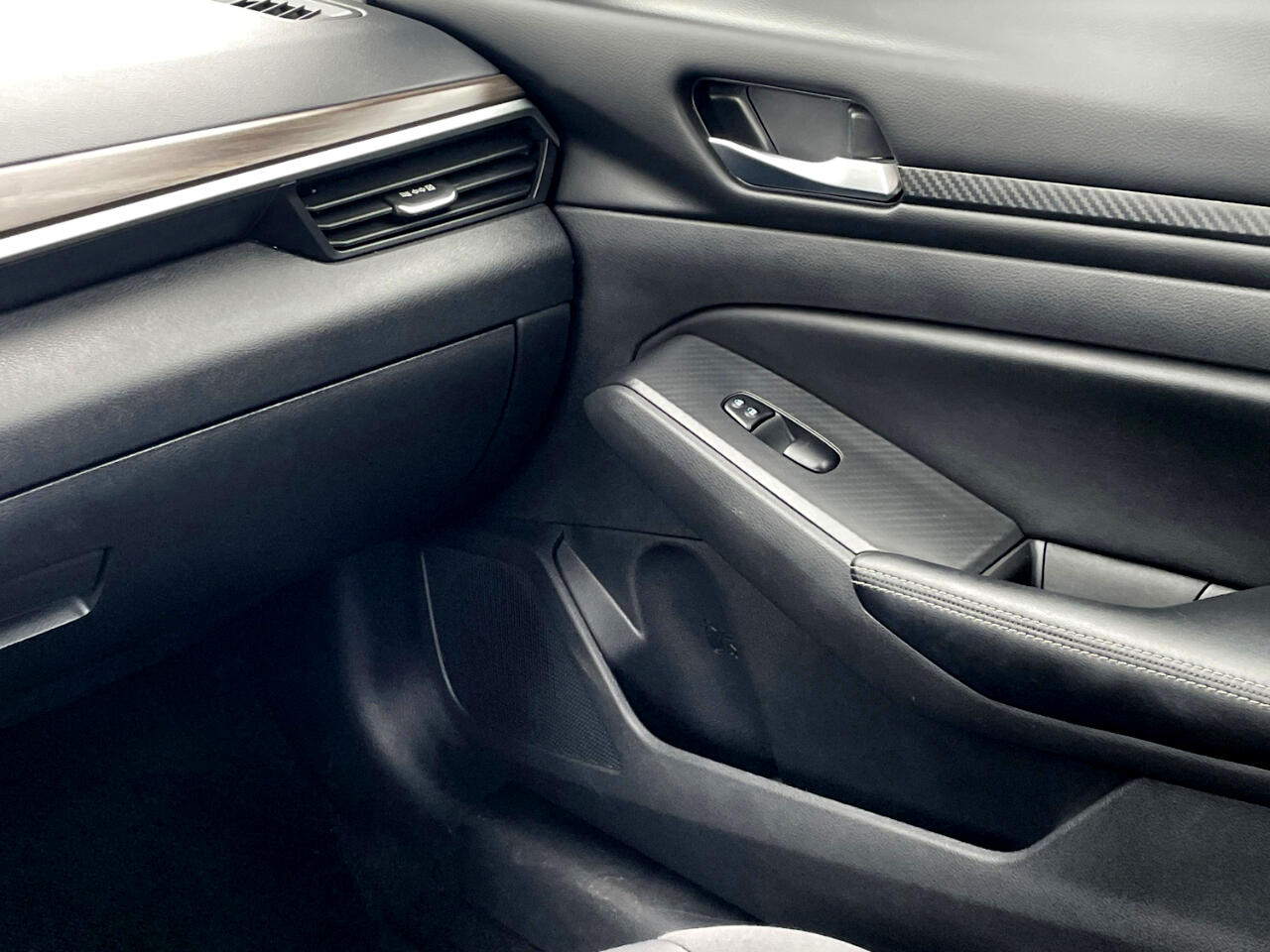 Nissan Altima 2.5 SV 2024