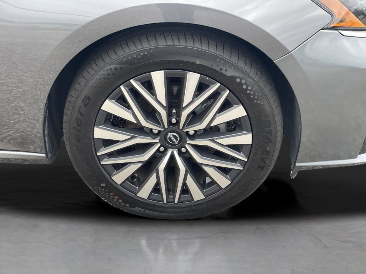 Nissan Altima 2.5 SV 2024