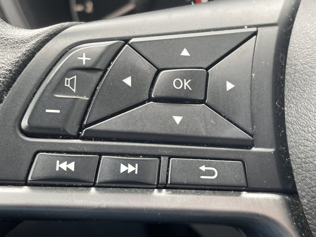 Nissan Altima 2.5 SV 2024