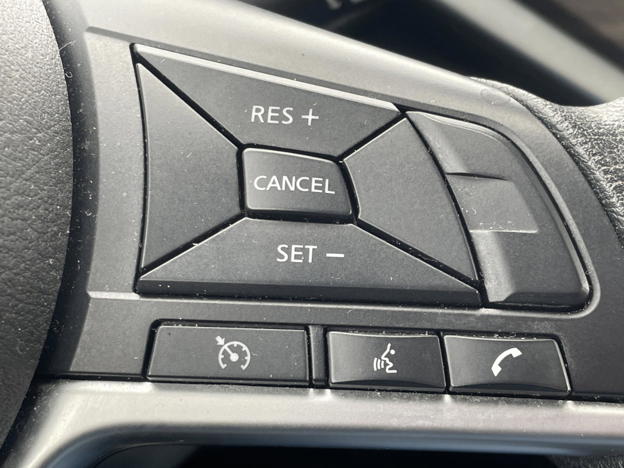 Nissan Altima 2.5 SV 2024