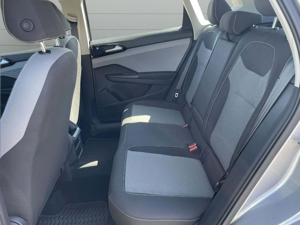 Volkswagen Taos S 2024