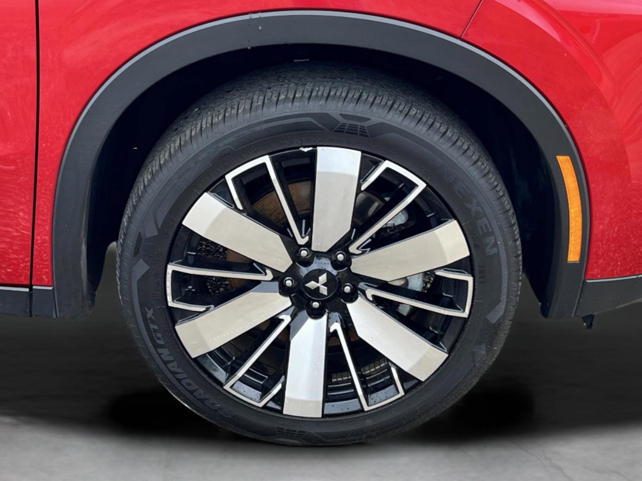 Mitsubishi Outlander SE 2WD 2025