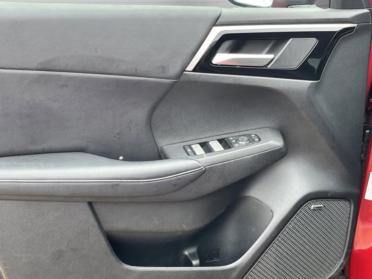 Mitsubishi Outlander SE 2WD 2025