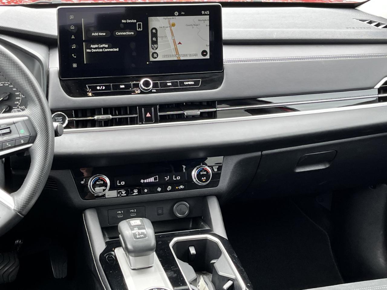Mitsubishi Outlander SE 2WD 2025