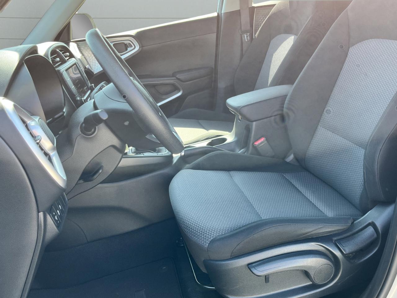 Kia Soul LX 2025