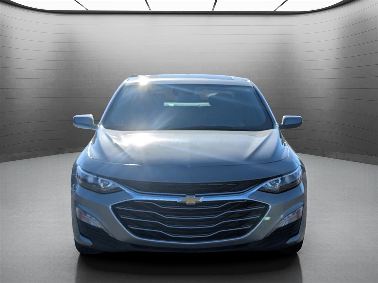 2024 Chevrolet Malibu 1LT photo 2