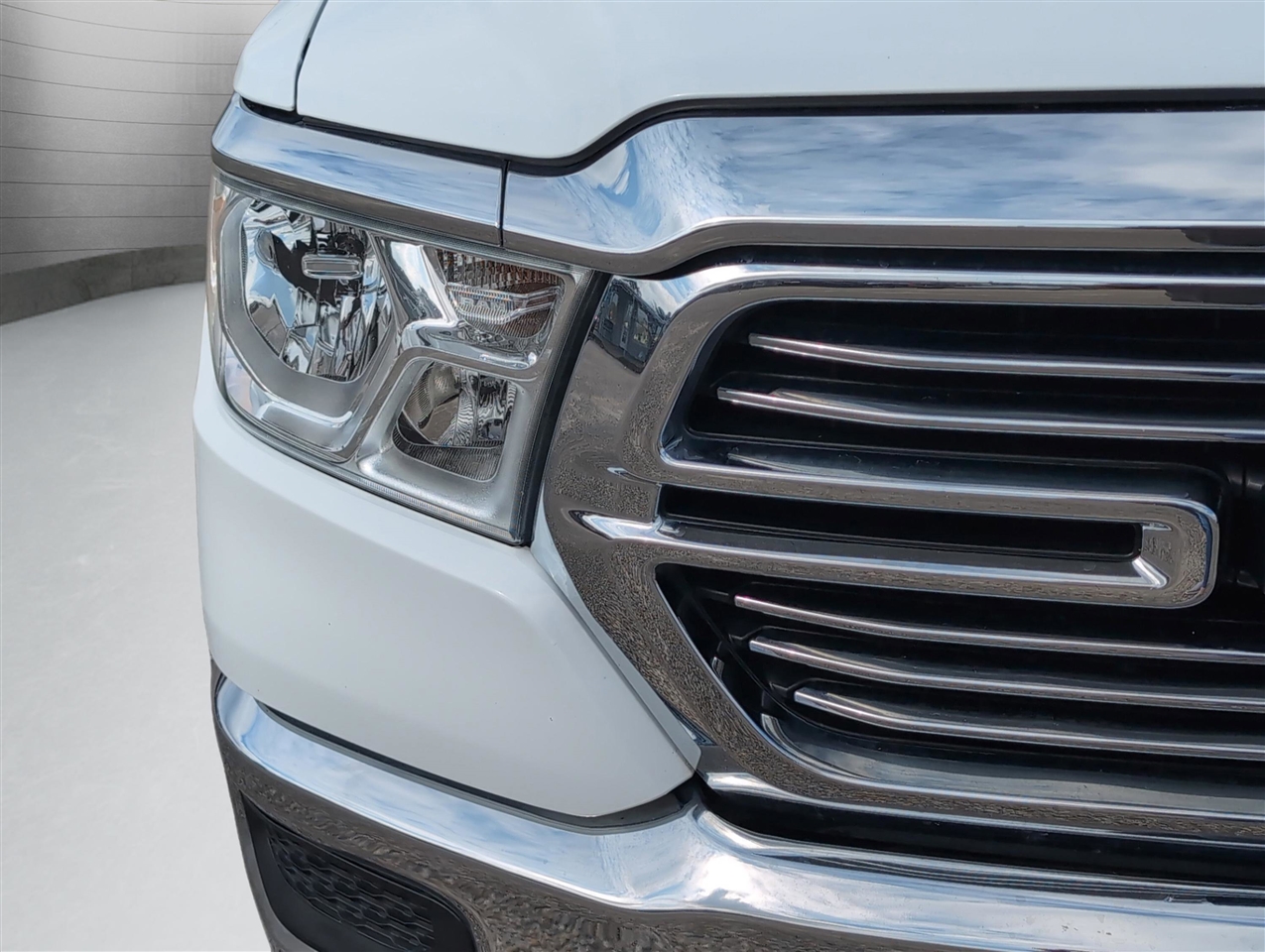 RAM 1500 Laramie Crew Cab SWB 2WD 2024