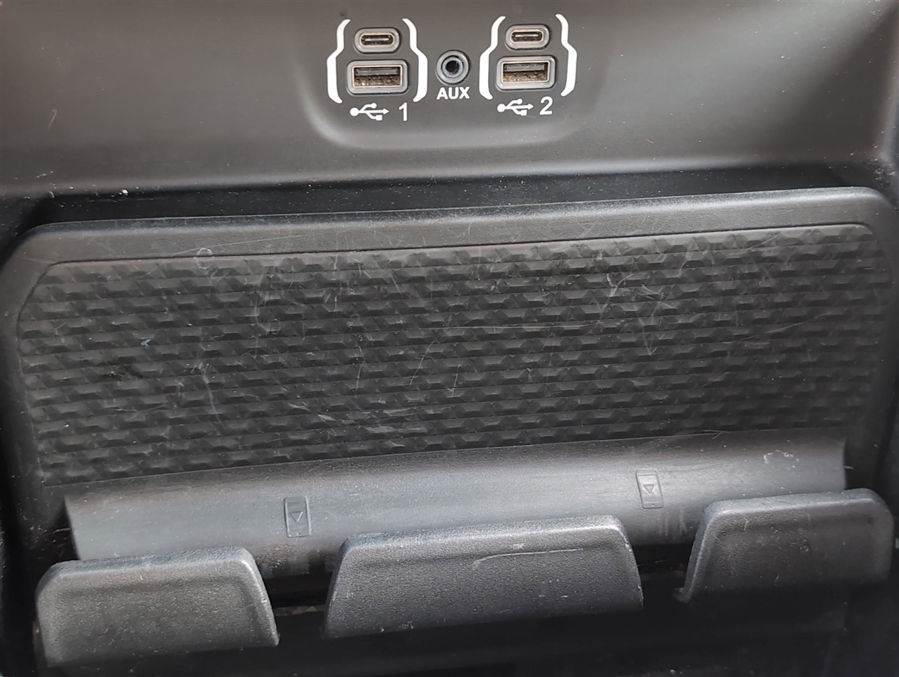 RAM 1500 Laramie Crew Cab SWB 2WD 2024