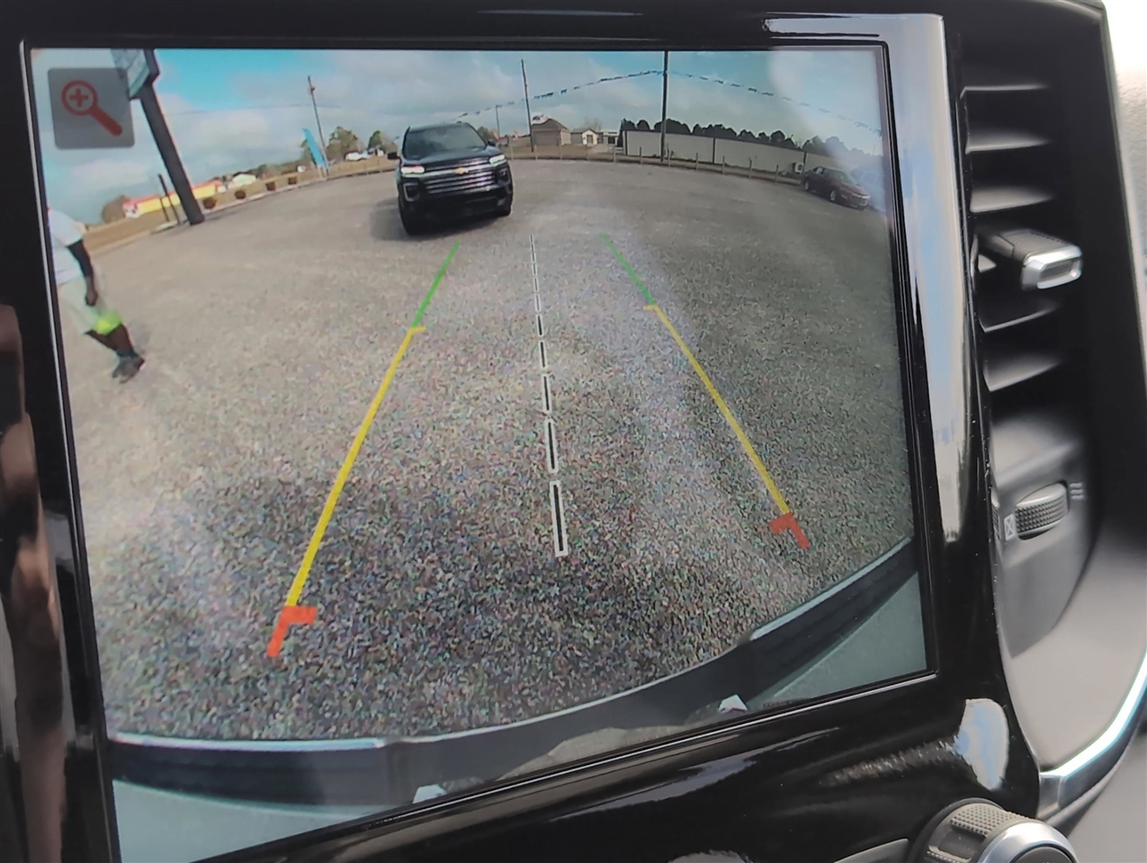 RAM 1500 Laramie Crew Cab SWB 2WD 2024